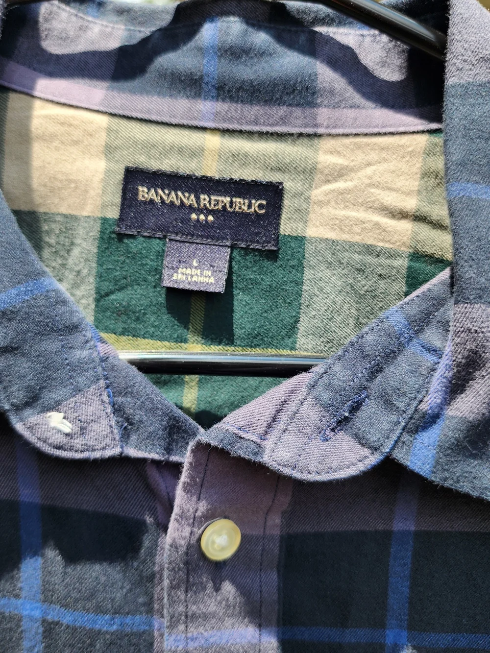 Banana Republic Flannel Shirt. Size Large.